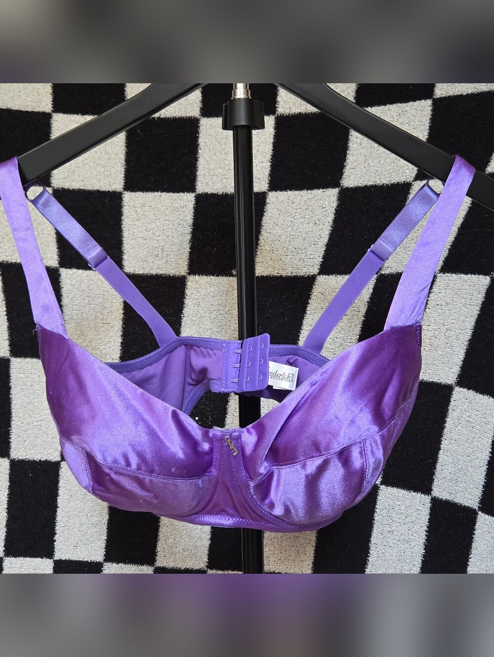 Vintage Fredricks of Hollywood satin bra size 34F